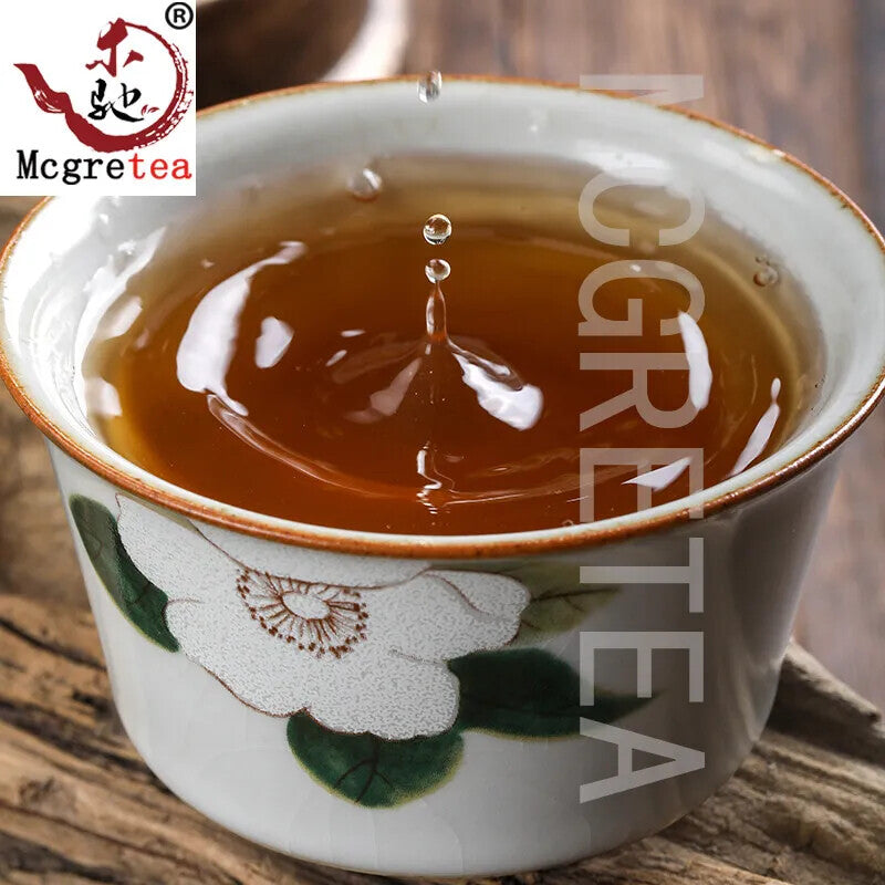 HelloYoung Organic Raw pu er tea Yunan Ancient trees Big Green Puer tea Puerh Pu'er 357g