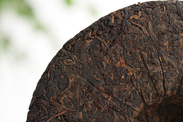 HelloYoung 357g Yunnan Pu'er Tea Banzhang Golden Buds Pu'er Ripe Cake Seven Seeds Cake Tea
