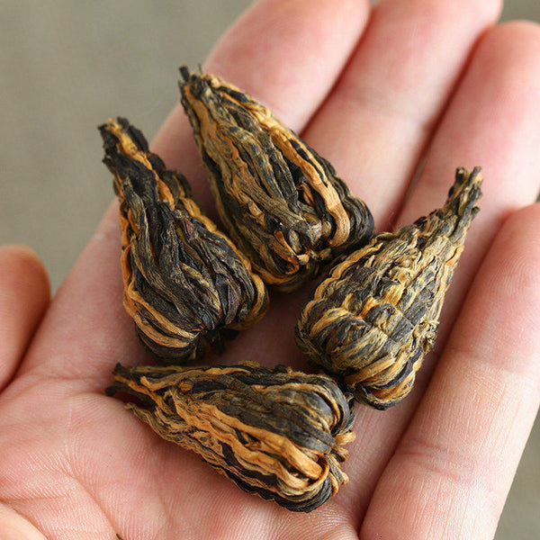 HelloYoung Dian Hong Black Tea Yunnan Handmade Pagoda Top Class Black Tea Red Tea 250g Tea