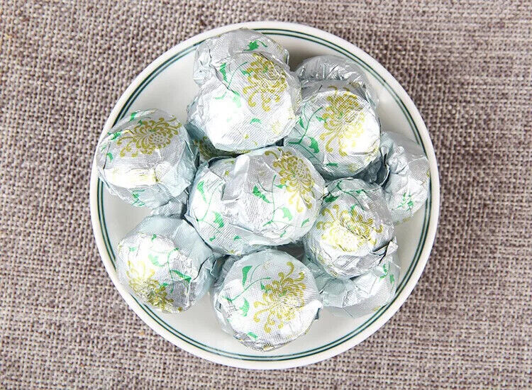 Natural Healthy Chrysanthemum Flavor Yunnan Shu Puer Mini Tuocha Pu Er Loose Tea