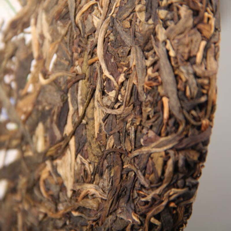 HelloYoung Pu-erh Seven Seed Cake Tea 357g Quality Yunnan Pu-erh Tea Cha Tea 6 Years Old