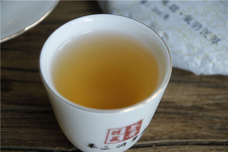 HelloYoung Plum turnip potted pond ancient tree raw tea cake cold plum aroma and deep charm