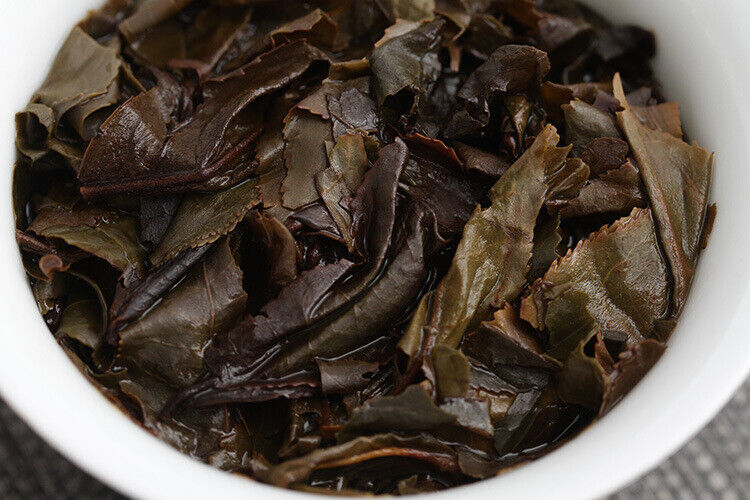 HelloYoung Yunnan Pu'er Tea 50g*2 Old Banzhang Golden Leaf Raw Brick Tea Aged Pu'er Tea