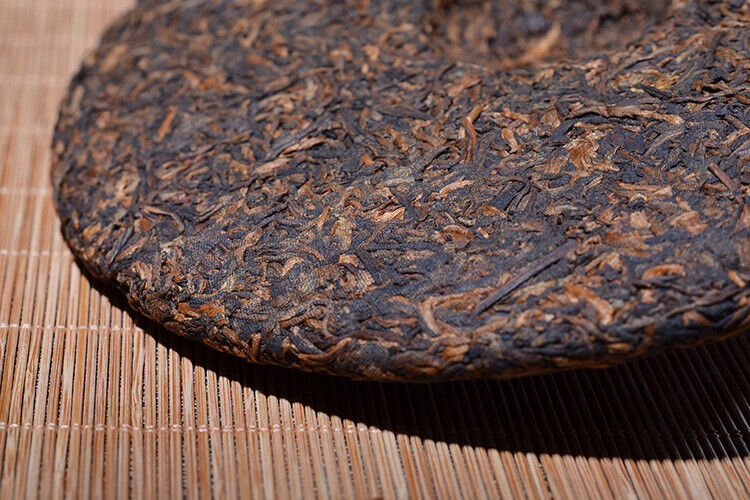 HelloYoung 357g Yunnan Pu'er Ripe Tea Cake Banzhang Golden Bud Ripe Tea Palace Tea Cake