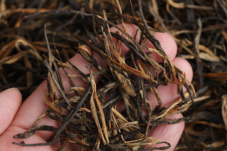 HelloYoung 500g Yunnan Dian Hong JD58 raw material Pine needles One bud one leaf (No.1)