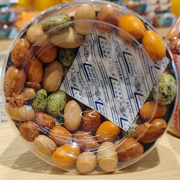 400g Crunchy Nostalgic Snack Mix Treat Fish Skin and Colorful Peanuts