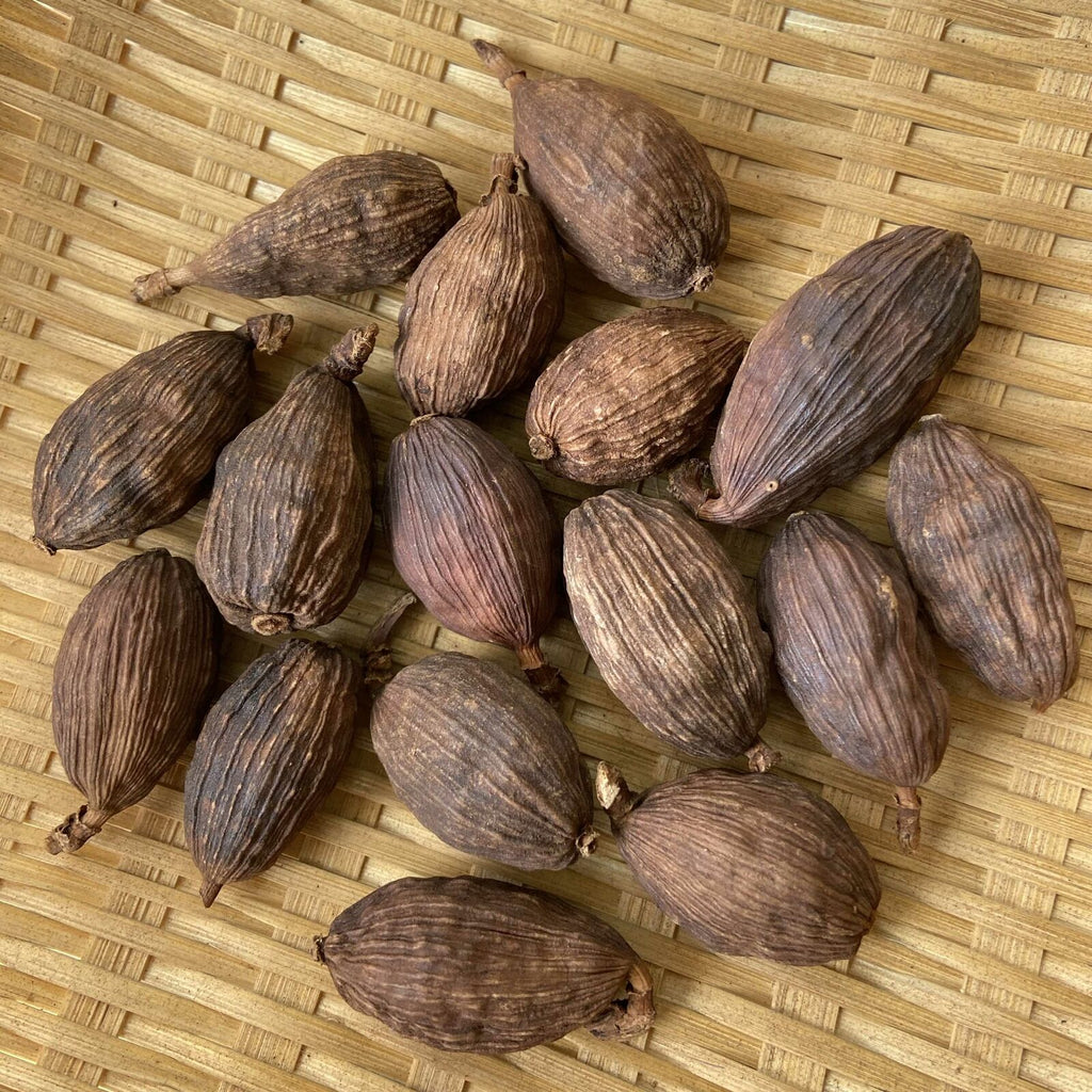 HelloYoung 100g-500g Organic Cardamom Yunnan Seasonings Black Cardamon Smoky Flavour Spices