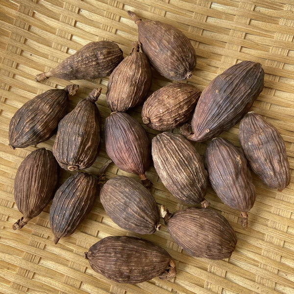 HelloYoung 100g-500g Organic Cardamom Yunnan Seasonings Black Cardamon Smoky Flavour Spices