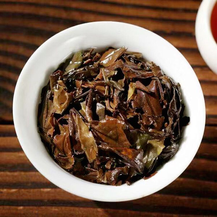 Fuding Gongmei white cake tea sun white tea Natural Puer Tea Cake 100g/3.52oz