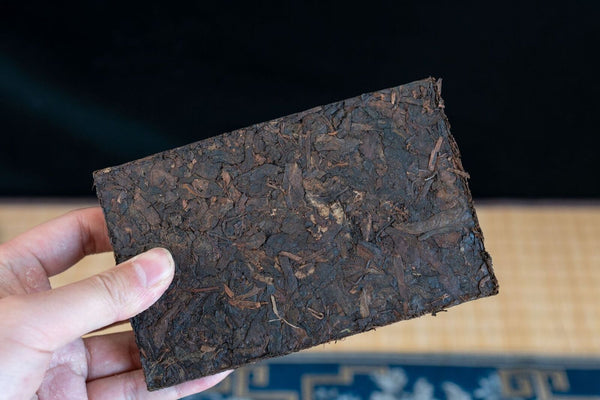 HelloYoung 250g/brick 7562 Pu'er tea brick Yunnan ancient tree Pu'er ripe tea brick