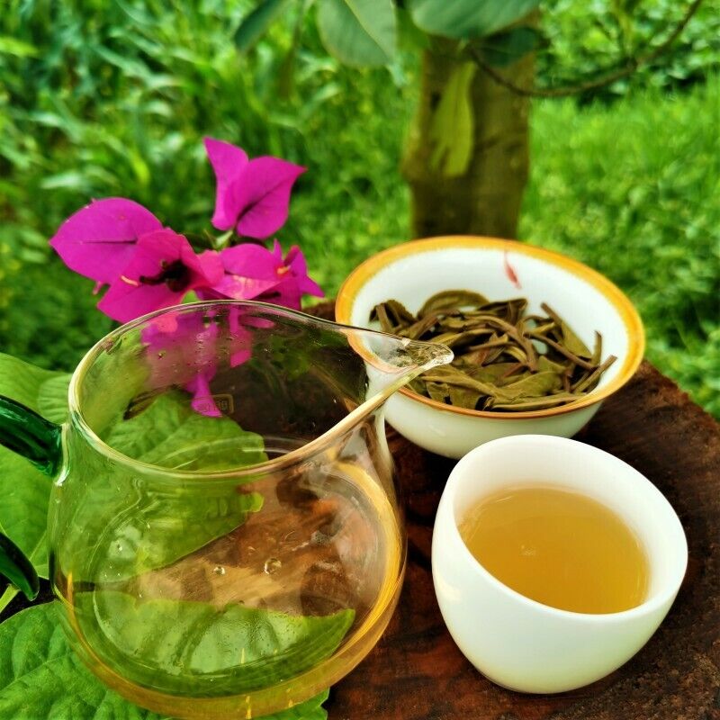 HelloYoung Spring Tea Tea Green Tea Zhonghong Guafengzhai Ancient Tree Tea 357g