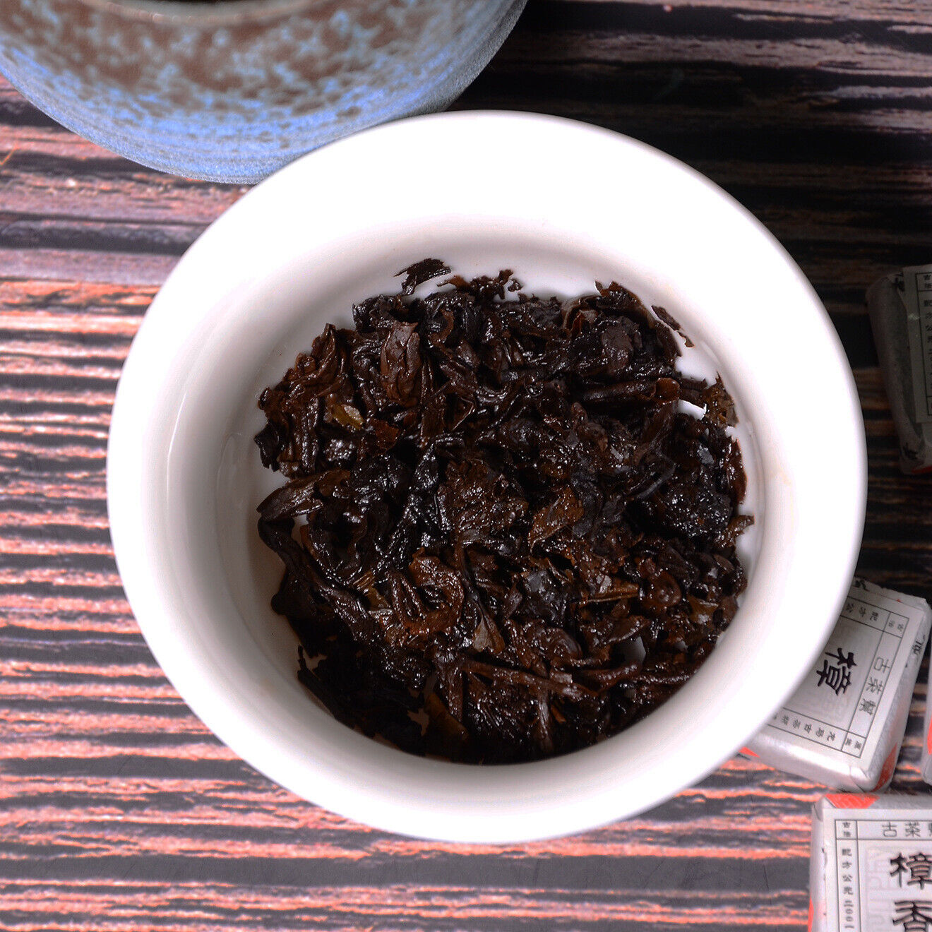 HelloYoung 500g camphor puerh ripe tea small square brick Yunnan mini small tuo Menghai tea