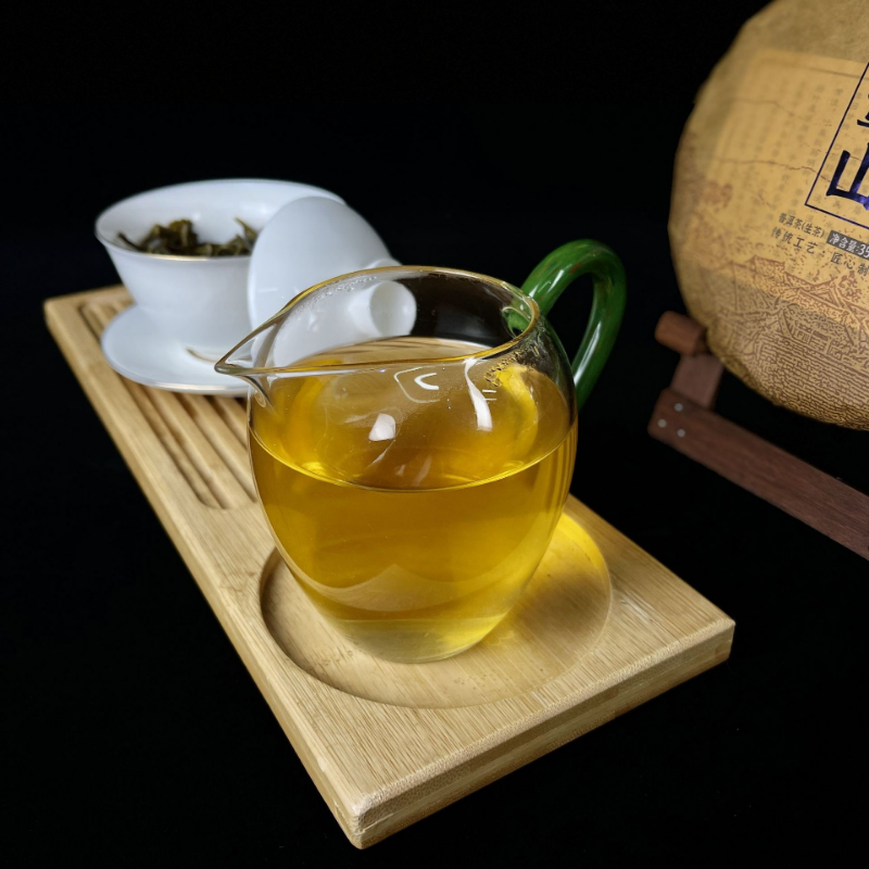 HelloYoung 357g Yunnan Pu'er Raw Tea Cake Baiying Mountain Ancient Pure Material Raw Tea