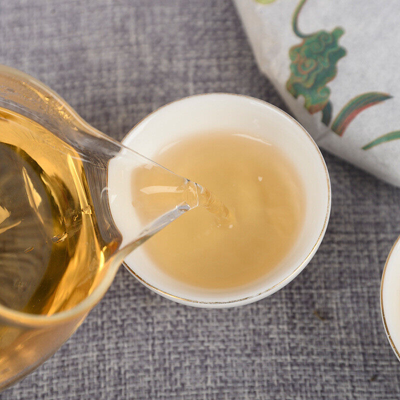 HelloYoung 357g/cake Mint Pond Fresh Tea Cake Yiwu Mint Pond Spring Yunnan Fresh Cake Tea