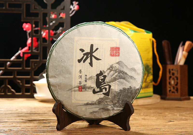 Icelandic Ancient Tree Yunnan Pu'er Tea Raw Tea Cake 357 Grams Qi Zi Cake Tea