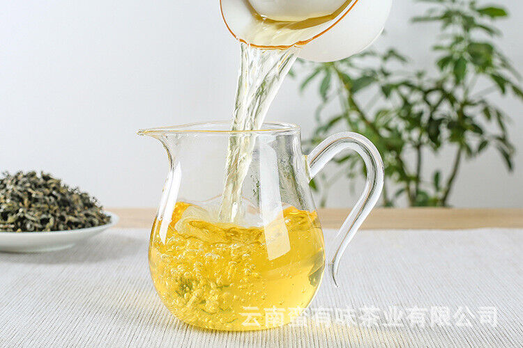 HelloYoung 500g Yunnan Yunnan green early spring big leaf green tea back to the cage tea