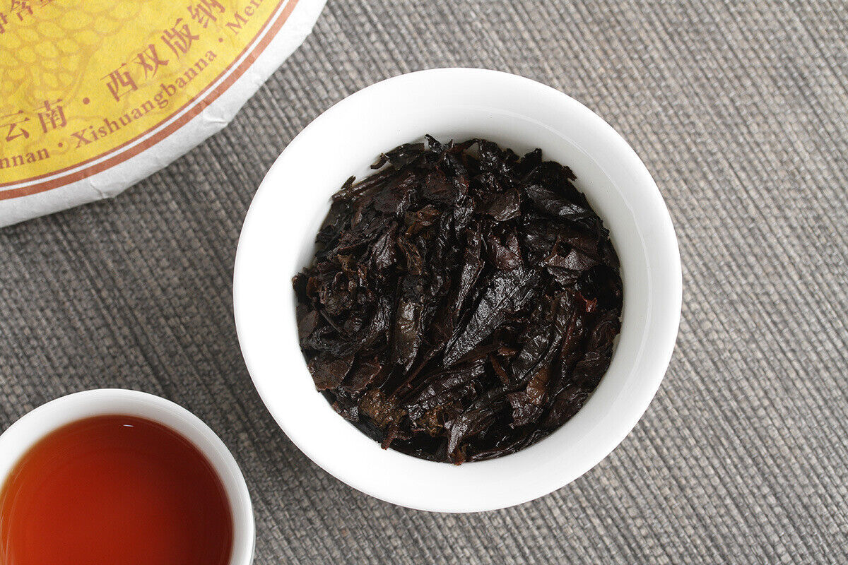HelloYoung 357g Yunnan Puerh Ripe Tea Dry Storage Ripe Tea Menghai Flavor Seven Seed Cake