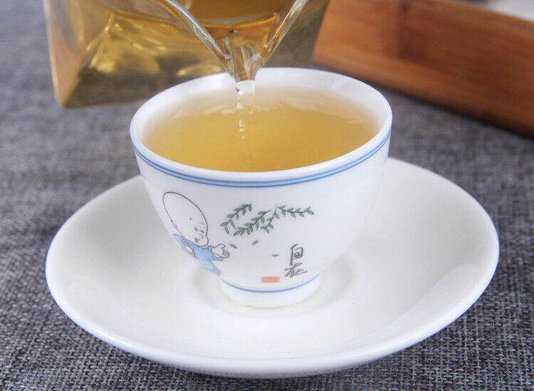 HelloYoung Small Icelandic Square Brick Pu-erh Raw Tea Flakes 小冰岛方砖普洱生茶薄片 22年头春古树茶云南普洱茶