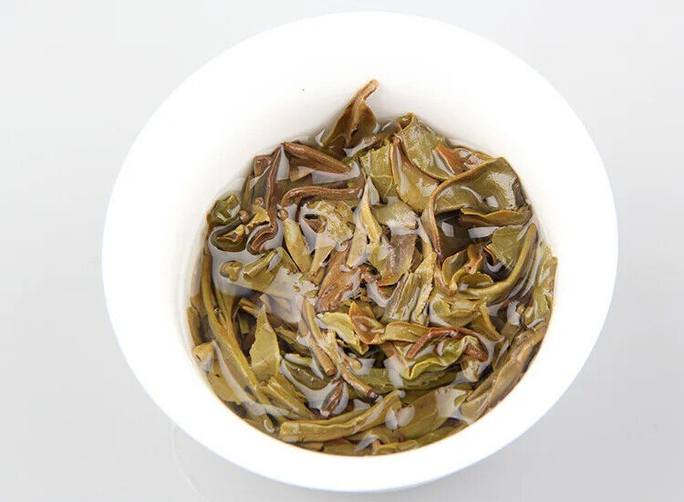 Famous Yunnan puerh tea brick 8582 shen puer unfermented cha zhuan 250 gram