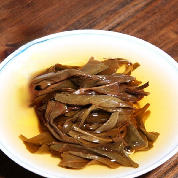 HelloYoung Spring Tea Slimming Green Tea 200g Top Pu-Erh Raw Tea Brick Bamboo Shoot Shell