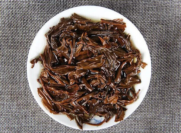 357G Chinese Famous Dian Hong Tea Old Tree Black Tea Cake