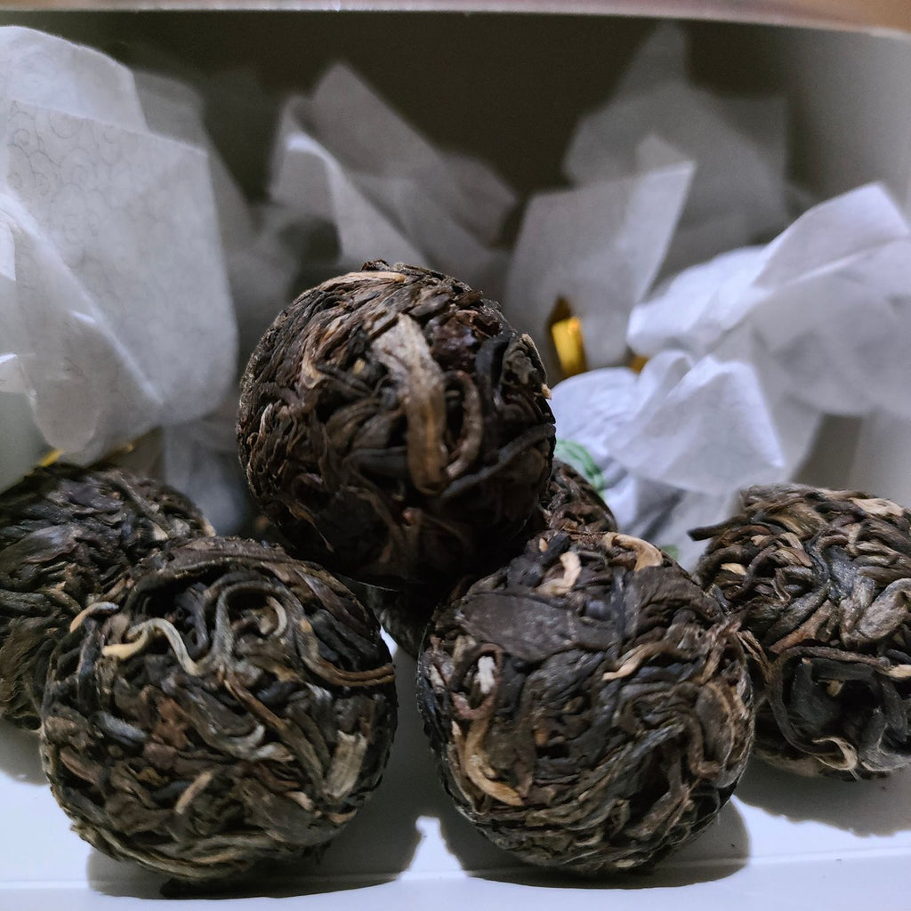 HelloYoung Mint Ho Tong Old Tree Dragon Pearl Loose Pressed Mellow Puerh Raw Tea 120g