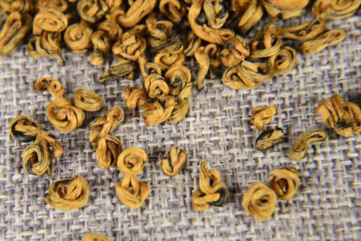500g Yunnan Dian Hong Tea Honey Scented Golden Snail Golden Bud Black Tea