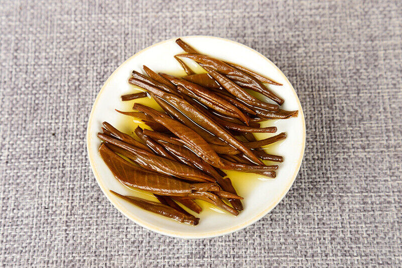 HelloYoung 500g Yunnan Fengqing Dian Hong Tea Healthy Drink 春茶单芽 500克