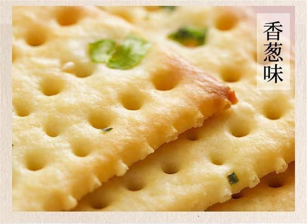 Savory Onion Crackers Crispy Soda Biscuits Office Snack Treat