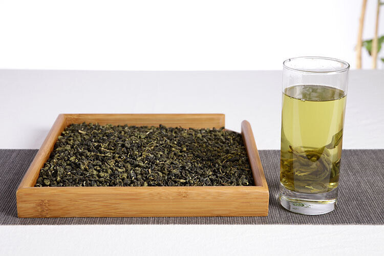 HelloYoung 500g Yunnan green tea Ming Qian two leaves Biluochun 1strong fragrant spring tea