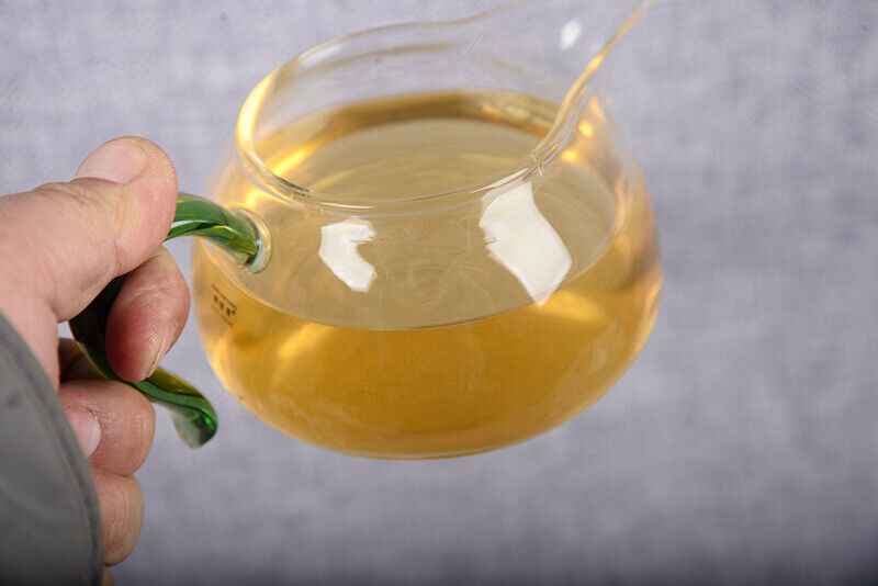 HelloYoung Yunnan Tea Raw Puerh Tea 100g Raw Cake Raw Puerh Tea 贺开春茶