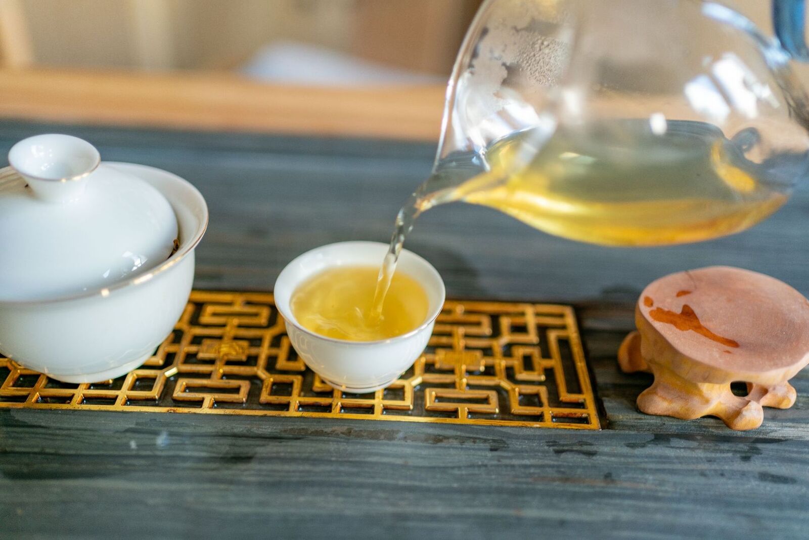 HelloYoung 1kg/strip Yunnan Ancient Spring Tea Column Xigui Dragon Column Pu-erh Raw Tea