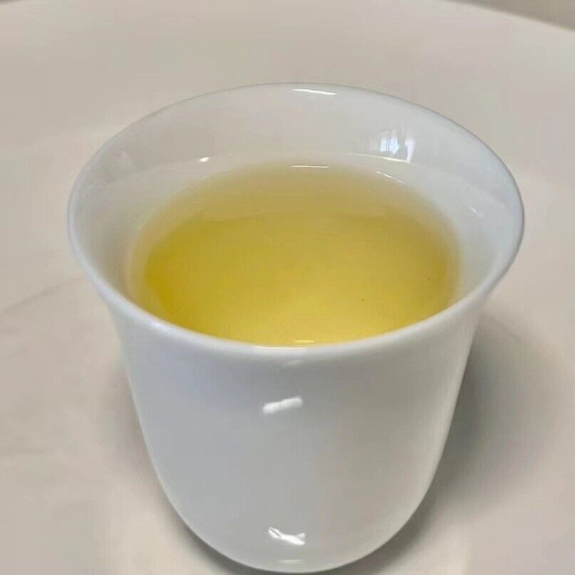 HelloYoung Yunnan Tea Nannushan First Spring Ancient Pu'er Tea Raw Tea 357g Cake Tea