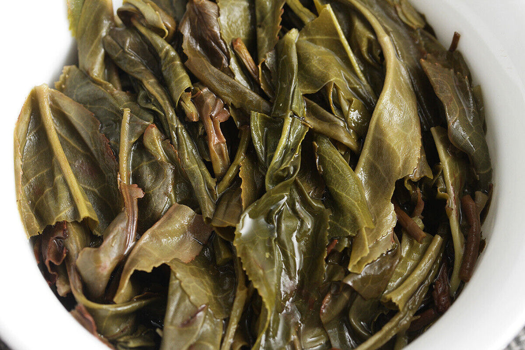 HelloYoung 357g Yunnan Pu'er Tea Old Pu'er Raw Tea Seven Seed Organic Cake Tea