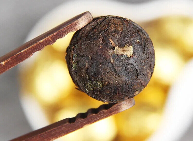 Fermented Tea Cake Compressed Pu-erh Tea Yunnan Shu Puer Tuocha 500g per Bag