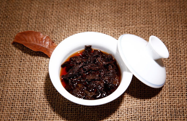 Yunnan Jishun Pu'er Tea Cake 330g Aged Mature Tea