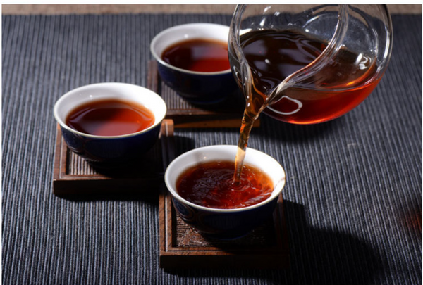 HelloYoung Cang Pu Yunnan Pu'er Ripe Tea Cake Pure Material Menghai Seven Seeds Cake Tea