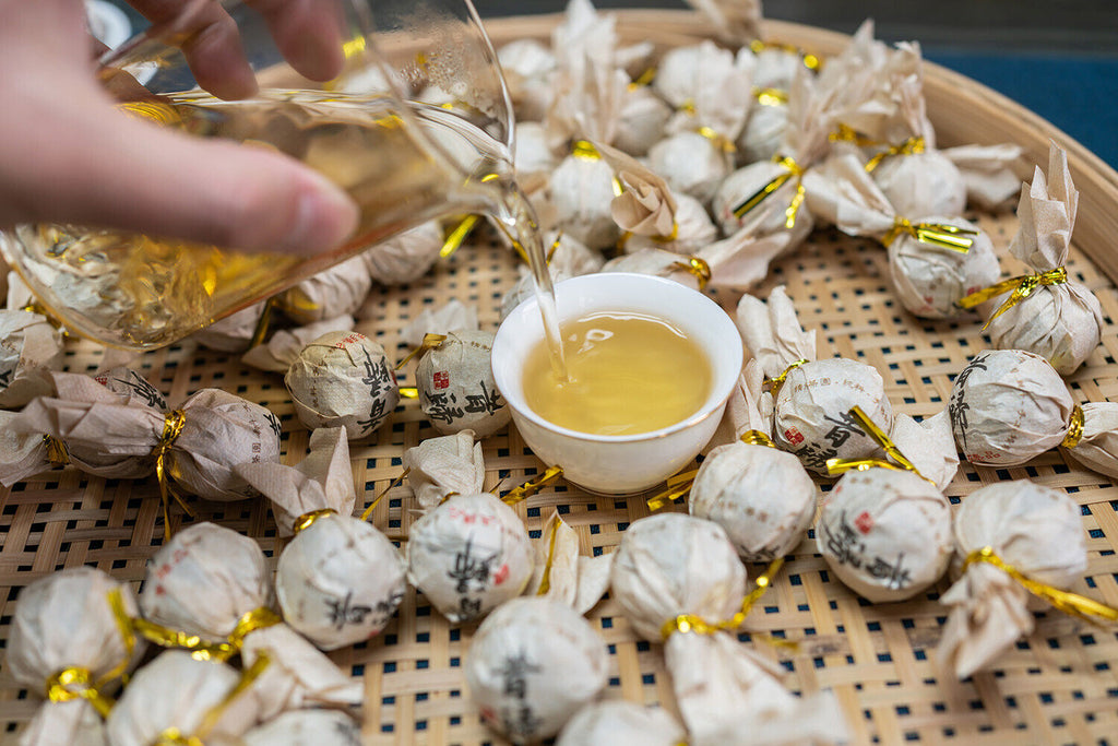 HelloYoung 500g 8g un xiegui dragon pearl Pu'er raw tea handmade dragon pearl small tuo tea