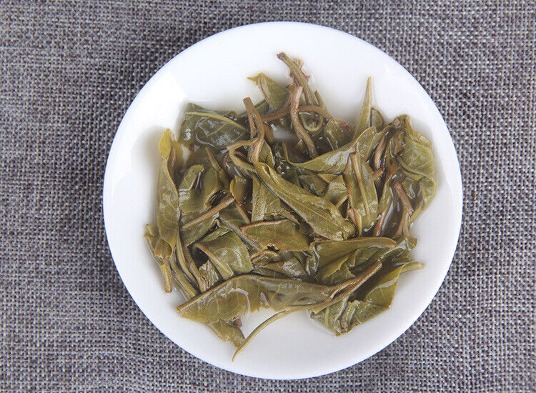 HelloYoung Yunnan old tree Pu'er raw tea ChenXiang seven cakes raw Puer tea leaves Banzhang