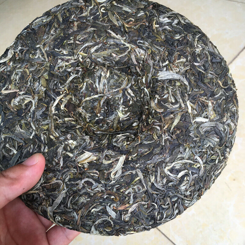 HelloYoung Raw Tea Cakes 357g Pu'er Green Tea Healthy Drink Yunnan Menghai Spring Pu-Erh