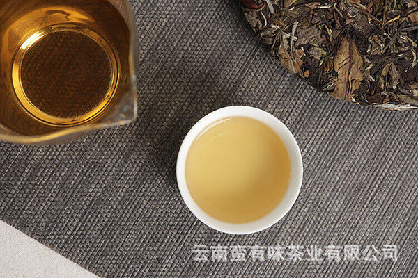 HelloYoung 357g Yunnan White Tea Jujube Aroma Medicine Aroma Old Tree White Tea