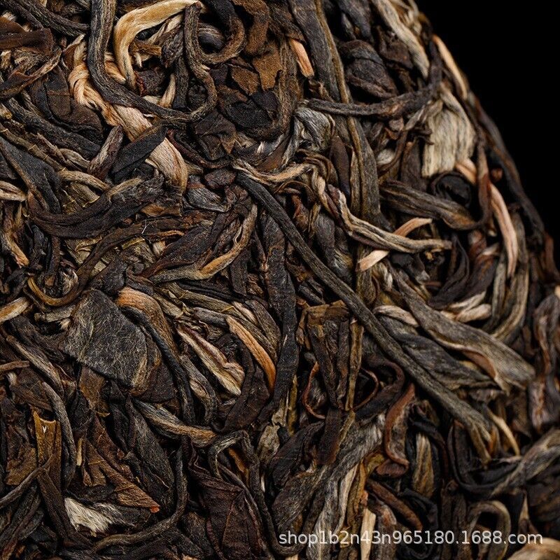 HelloYoung Yunnan Pu'er Tea Raw & Ripe King Banzhang 357g Cake Ancient Tree Cake Tea
