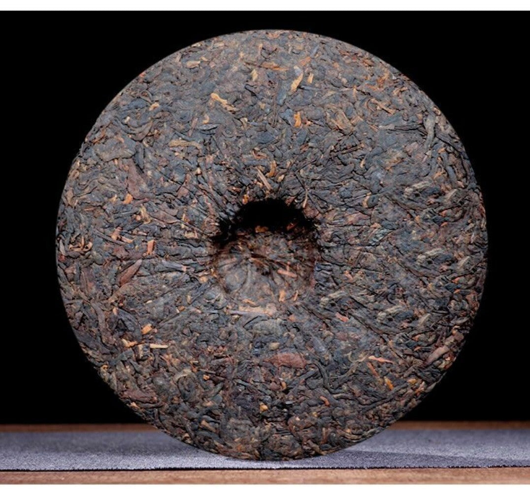 2019 Jingmai Lanxiang Pu-erh Tea Cake 357g Cha Shu Wang Ripe Yunnan Aged Main image