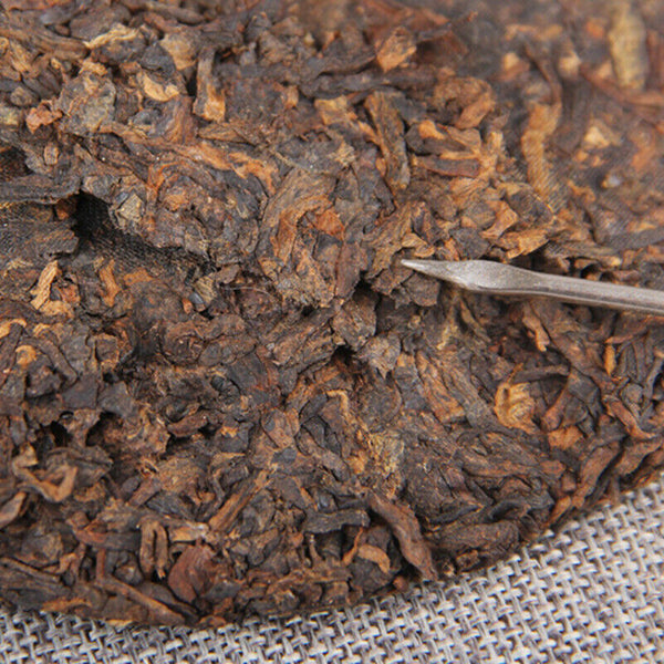HelloYoung YunnanTop Menghai Ripe Pu'er Tea Cake Classic Tea Chinese Slimming Tea 200g