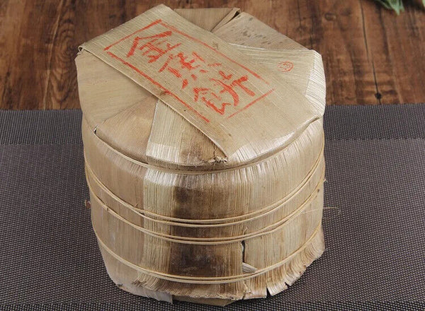 Pu'er Raw Tea Cake Goldfish Cake Old Tea Cake Collection Grade Qizi Cake