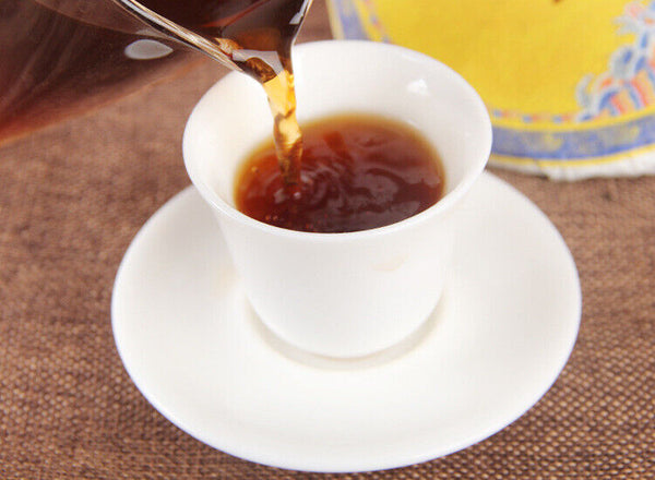 HelloYoung 200g Palace Gold Cake (Ripe) Yunnan Menghai Pu'er Round Tea Early Spring Jiao Mu