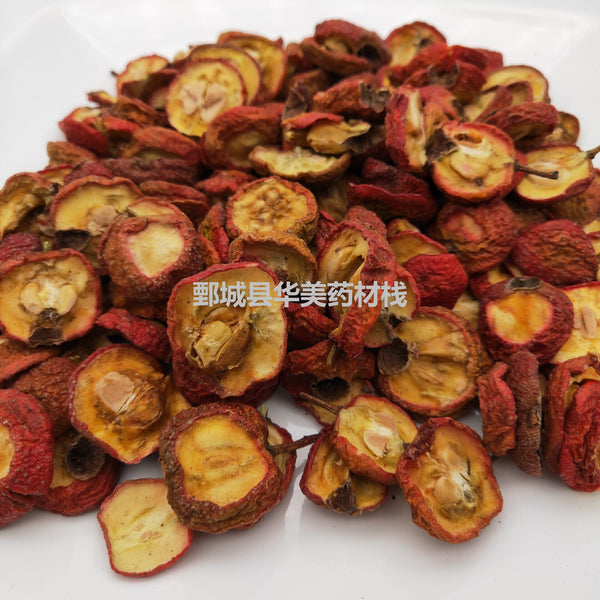 1000 grams of hawthorn are available in stock and supplied stably. The fresh hawthorn dried goods are in abundance this season and are offered at favorable prices. 山楂1000克华美中药材批发现货稳定供应山楂干当季新货量大从优