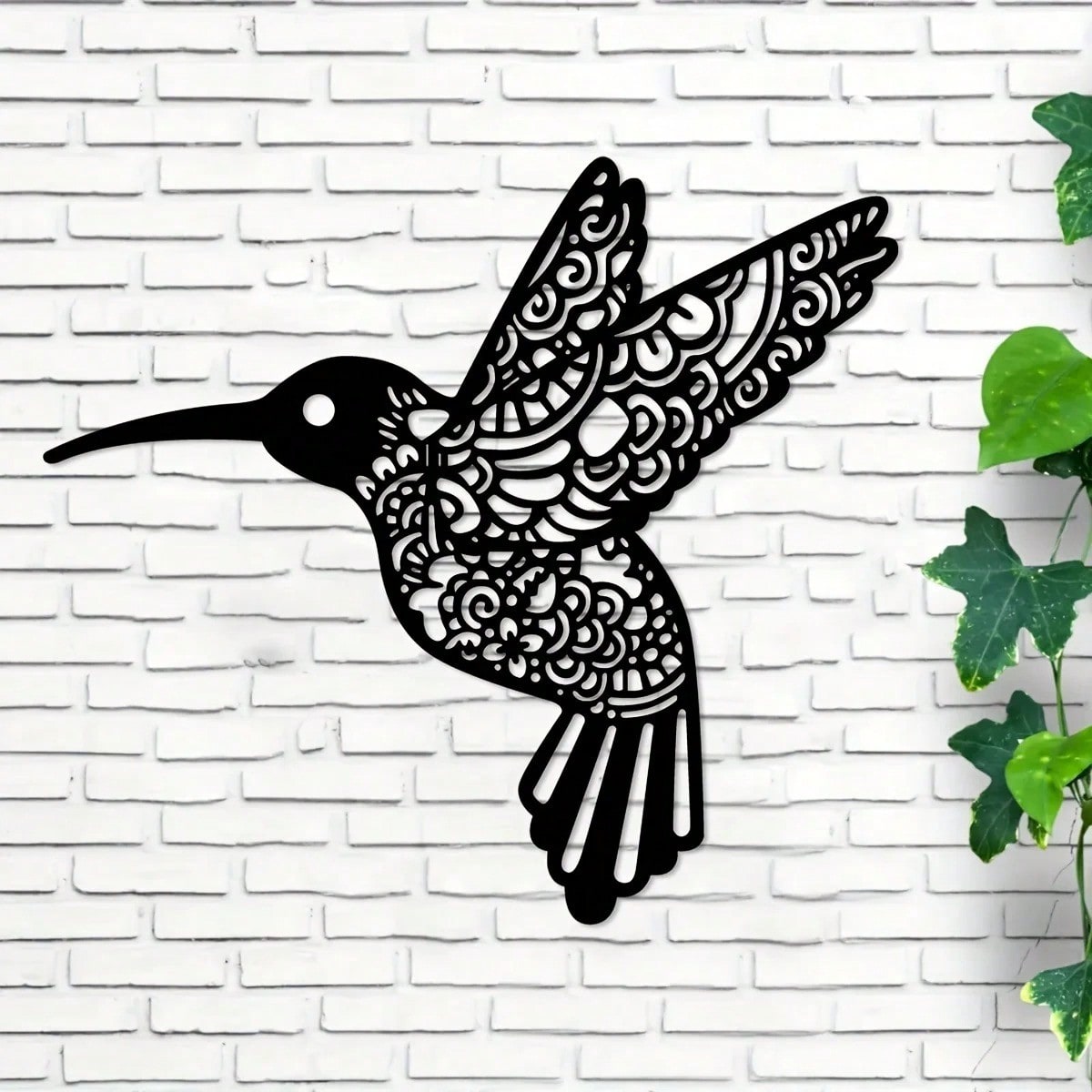 1pc Creative Iron-Made Hummingbird Sculpture, Suitable For Indoor And Outdoor Decoration, Perfect For Bedroom, Hallway And Wall Decoration