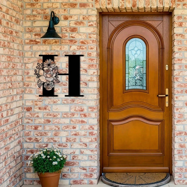 1 piece of flower letter metal plate, metal wall decoration, flower capital letter wall decoration, DIY room wall letters, background card