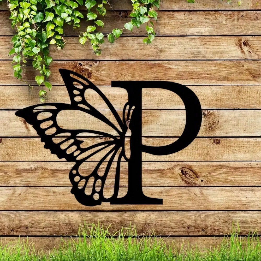 1 piece butterfly pattern 26 letter combination metal plate, metal wall decoration, letter wall decoration, wedding background card DIY gift, home art gift, female artwork, suitable for home, living room, yard or garden decoration, balcony